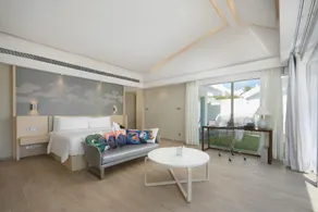 Palace Resort Yalong Bay Sanya - Image 4