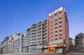 L Hotel Zhuhai Gongbei Port Qinglv Road - Image 3