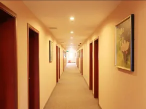 Hanting Hotel Beijing Wangfujing Avenue - Image 4