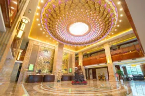 Chongqing Huachen International Hotel - Image 2