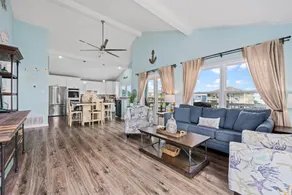 Bearfoot Bungalow - Image 2