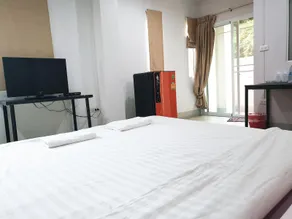 Chawalee 1 bed with fan 01 - Image 2