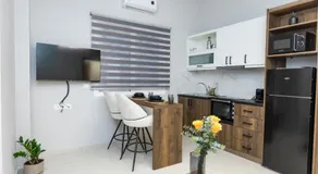 Breeze Apartments Megara - Pulse Suite - Image 3