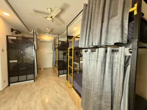 POCOYO - BACKPACKERS HOSTEL - Omr - Image 3