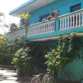 Hospedaje Las Palmas - Image 2