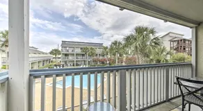 Panama City Condo w/ Balcony & Pool, Walk to Beach - Image 4