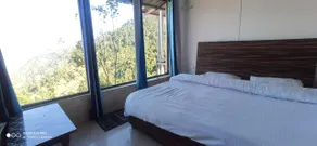 Sunrise resort - Image 2