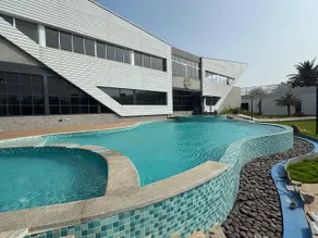 Shoreland Leisure Stays - Image 3