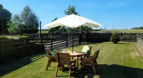 south view farm cottage 1 Bed - Image 5
