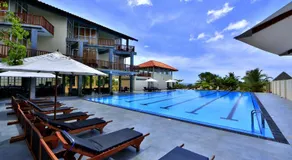 Marina Beach Passikudah - Image 2