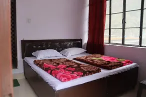 Hotel Mount Inn - Image 3