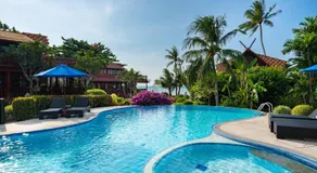 Beachfront Villa, Bang Po - Image 4