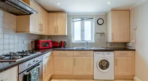 2 Bed in Weymouth oc-wy406 - Image 4