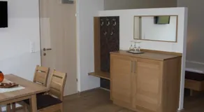 Pension & Weingut Storchenblick - Image 3