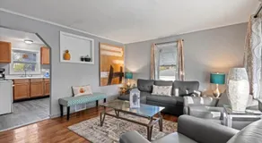 Serenity Home Free Parking & Wine - Image 2