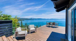 Bedste udsigt i Lake Tahoe! Bedøvelse moderne kabine i Tahoe Vista ❤ af AvantStay - Image 4