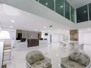B2 Hua Hin Premier Hotel - Image 2