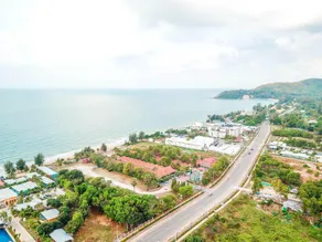 Metro Sand and Sea Resort - Image 2