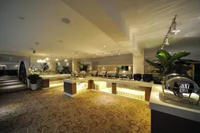 Kingtown Riverside Hotel Plaza Shanghai - Image 4