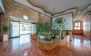 Asan Red House - Image 4