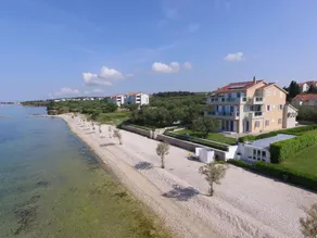 Apartments Citrine on the beach - Image 2