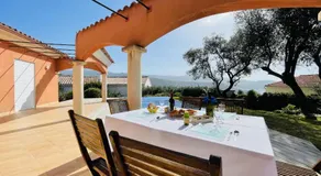 Superbe villa avec piscine vue mer, proche plage - Image 2
