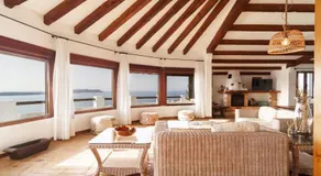 Villa de lujo en Playa de Fornells - Image 2