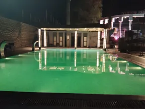 MOON AND MARS RESORT - Image 3