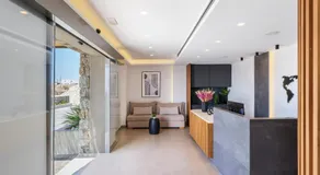 Evi Suites & Villas - Image 2