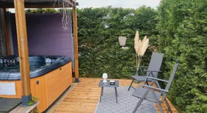 LE COTTAGE BARBIZONNAIS avec jacuzzi privé à partir de 10 ans - Image 5