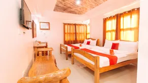 RedDoorz Plus @ Jollydays Hotel Nueva Ecija - Image 2