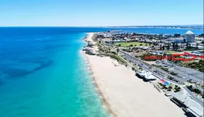 Upper Esplanade Oceanview Escape - Image 4