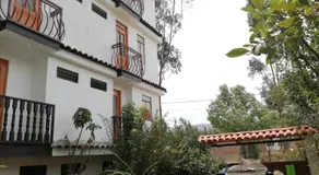 Hostal Casa del Montañista - Image 2