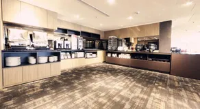 Grand Earl Hotel - Image 5