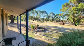 Pomonal Cottages Grampians - Image 5