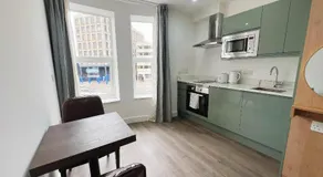 10 Chic studio Apartments in Birmingham city centre - Image 4