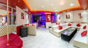 Hotel Cosmos - Image 3