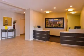 Candlewood Suites Bloomington-Normal By IHG - Image 3
