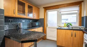 Skye House - Image 5