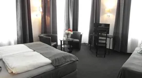 Hotel Frankfurter Hof - Image 3