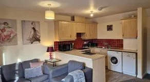Hereford - Mayflower Coach House, Modern 2 Bedroom Property With Parking, Located South Of Hereford City, Suitable For Small Family, Couple Or Contractors - Sleeps Up To 5 Guests - Hosted by RENTMYHOUSE - Image 5