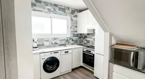 Ferienwohnung 'Duplex Center' mit Balkon, WLAN und Klimaanlage - Image 3
