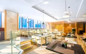Shijiazhuang Shen Zhou 7 Star Hotel - Image 2