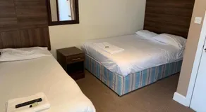 Citystay Hotel - Image 2