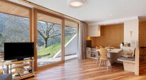 Petrunderhof - Image 2