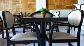 Leonidas Hotel - Image 5