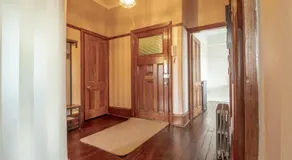 Beautiful, traditional 2 bed flat w free parking - Pass the Keys - Image 4