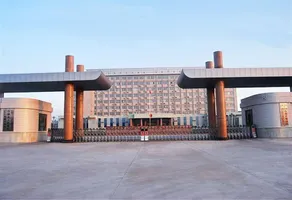 Feng Huang Hotel - Image 2