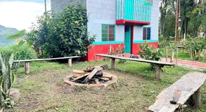 Las Hamacas Mountain Hostal zona de camping - Image 5