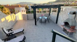 Ático dúplex con piscina privada y vistas al mar en Paraíso de Vera! - Image 2